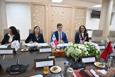 الصحراء: بنما تؤكد دعمها لمبادرة الحكم الذاتي المغربية
