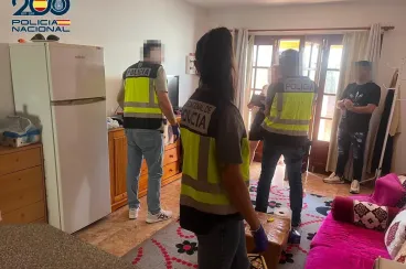 اعتقال مشتبه به في جزر الكناري ضمن شبكة لتهريب المهاجرين تنشط انطلاقاً من طانطان
