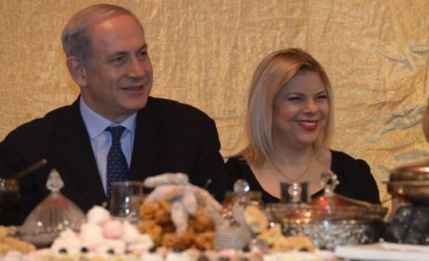 Benyamin Netanyahu et son épouse Sara à la Mimouna à Or Akiva / Ph. Mark Neiman GPO