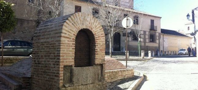 An Aljibe in the Al Plaza del Salvador. / Ph. Piccavey