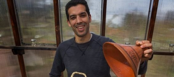 Mehdi Boujrada, founder of Villa Jerada, a company that imports and distributes artisanal products of the Moroccan repertoire in Seattle, USA./Ph. Ellen M.Banner. The Seattle Times