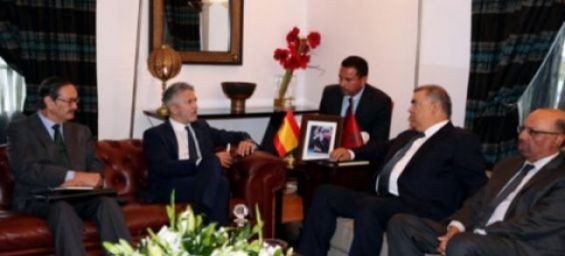 Spanish Interior Minister Fernando Grande-Marlaska with his Moroccan counterpart Abdelouafi Laftit. / DR