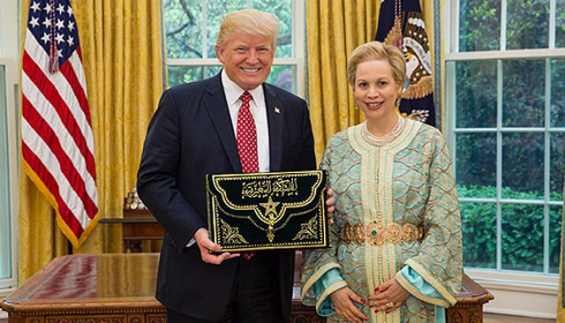 President Donald Trump and Morocco's ambassador to the United States Lalla Joumala Alaoui. / DR