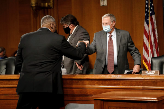 President-elect Joe Biden’s intended nominee for Secretary of Defense, Lloyd Austin and James Inhofe. / DR