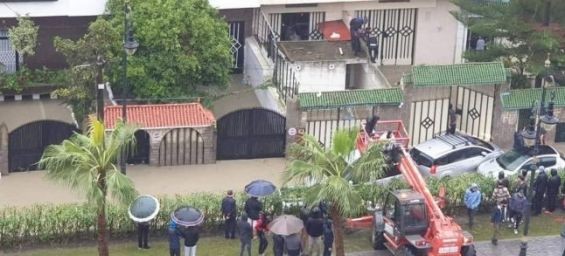 28 people killed in a clandestine textile plant following floods in Tangier