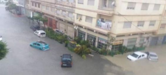 Tangier flooded by the rains, with interrupted traffic and tragic losses of human life