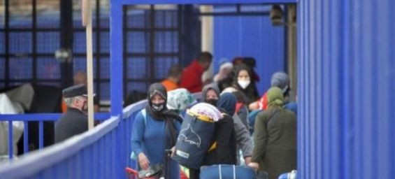 The repatriation of Moroccans stranded in Ceuta postponed