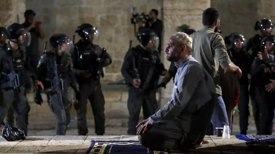 Violent incursion by Israeli forces into Al Aqsa Mosque condemned