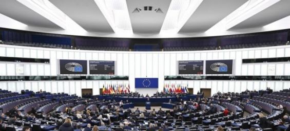 برلمانيون أوروبيون يطالبون بفرض عقوبات على المغرب