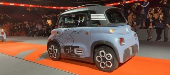 The new Ami Citroen car. / DR