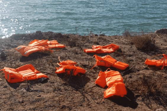 Moroccan Royal Navy rescues 42 irregular migrants near Dakhla