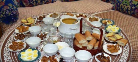 A typical Ramadan Iftar in Morocco. / Ph. DR