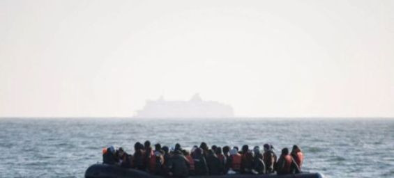 Morocco Royal Navy intercepts two canoes carrying 124 sub-Saharan migrants