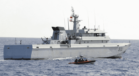 Moroccan forces intercept pirogue carrying 52 migrants south of Alargoub