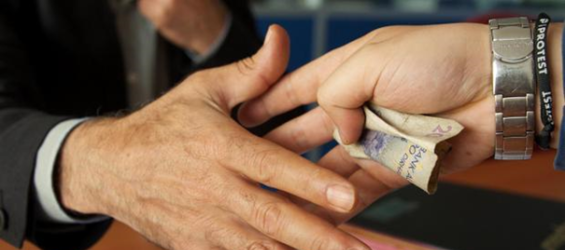 31% of Moroccans paid bribes to access public services, corruption index finds