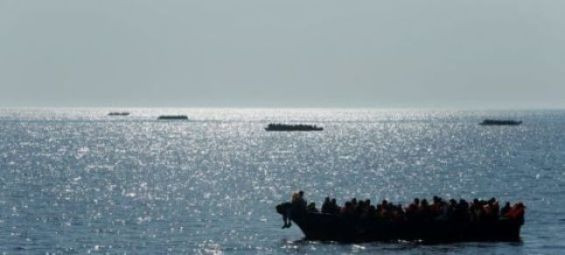 Morocco Royal Navy rescues 32 migrants off Dakhla