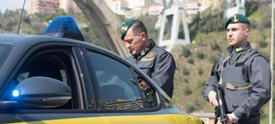 Italian police arrest 15 suspected of smuggling Hashish from Morocco and Spain
