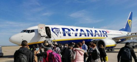 Ryanair operates its first Morocco domestic flight, linking Marrakech to Tetouan
