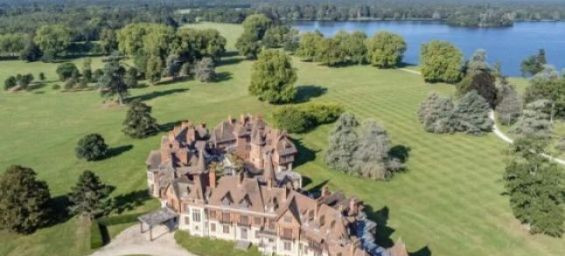 King Mohammed VI's former manor in France has not been listed for sale [Erratum]