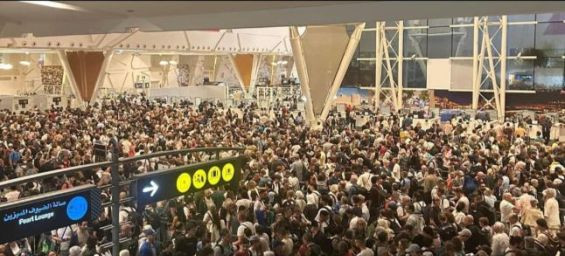 Marrakech airport packed with travelers in viral videos