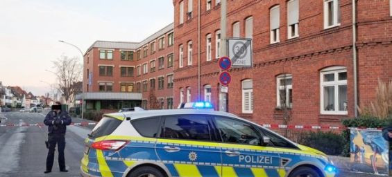 Moroccan teenager turns himself in following fatal attack in Germany