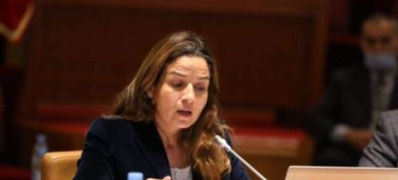 Moroccan Minister refutes misidentification in «kiss photo» published by Australian newspaper