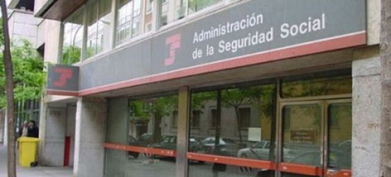 Moroccans top list of foreign contributors to Spain's social security system