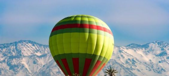 Hot air ballooning in Morocco. / Ph. Get Your Guide