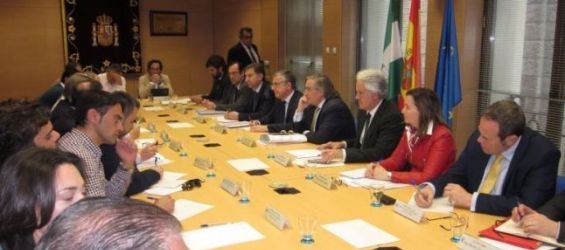 A meeting attended by the  European and Spanish administrations in Cadiz./Ph Cadena Ser