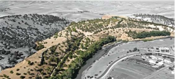 Aerial photograph of the Oued Beht ridge and river, highlighted in color. / Ph. Toby Wilkinson