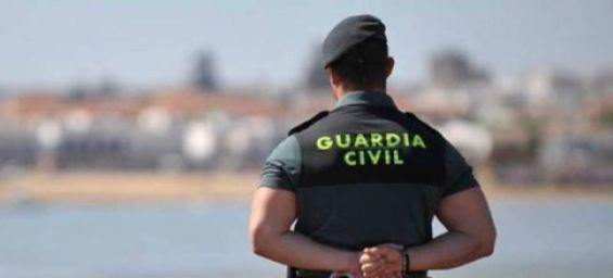 Spanish Civil Guard sentenced to prison for stealing money from a Moroccan at border