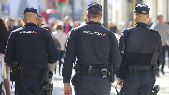 Three Moroccan nationals escape from Madrid airport asylum area