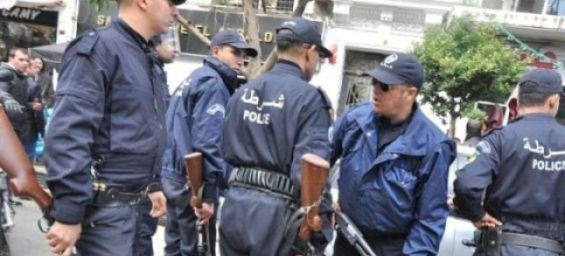 Algeria arrests two Moroccans on espionage charges