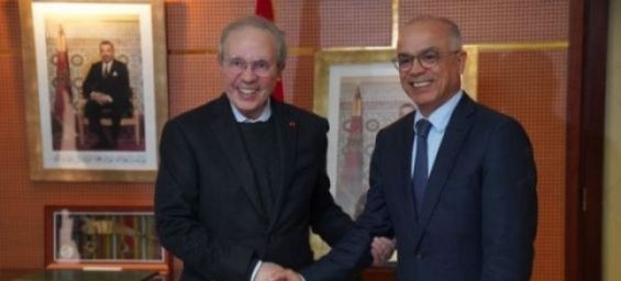 Ahmed Lahlimi passes the torch to Chakib Benmoussa at HCP