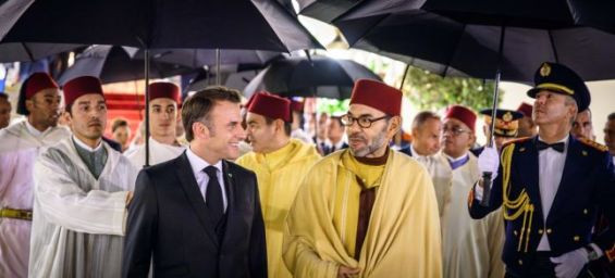 King Mohammed VI and French President Emmanuel Macron during a dinner hosted at the Royal Palace, Tuesday, October 29, in Rabat. / Ph. Driss BenMalek