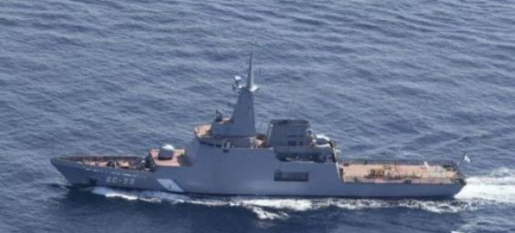 Moroccan patrol boat runs aground near Melilla pier