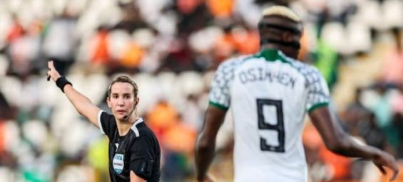 IFFHS Awards : Bouchra Karboubi cinquième meilleure arbitre féminine au monde