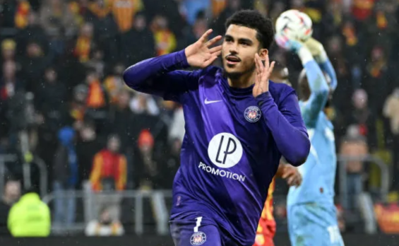 Moroccan international Aboukhlal leads Toulouse to victory over host Lens
