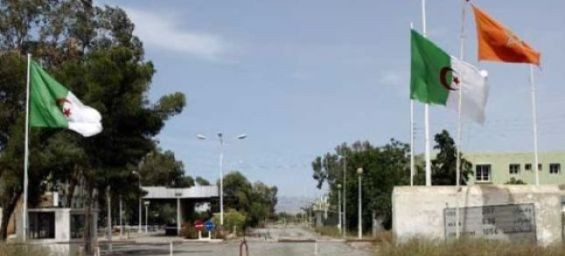 34 Moroccan migrants repatriated from Algeria via land border