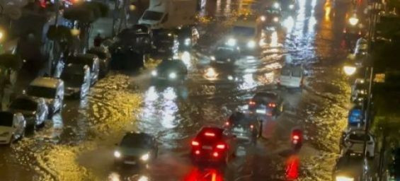 Torrential rains trigger flooding in several Tangier neighborhoods
