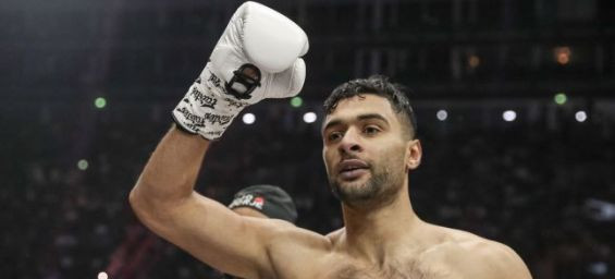 Moroccan fighter Hamicha shines with spectacular victory at Glory 98