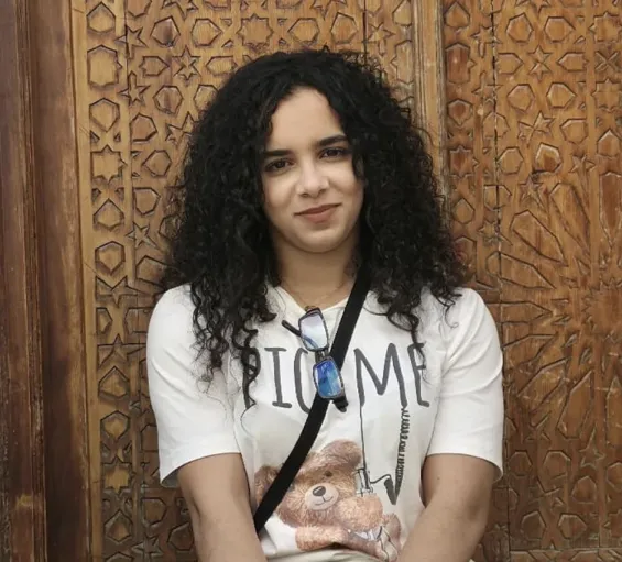Dancing on the rooftop : Hajar Ameziane’s fight to follow her passion