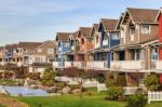 Canada : L'interdiction d'achat de maisons par les étrangers prolongée jusqu'à 2026