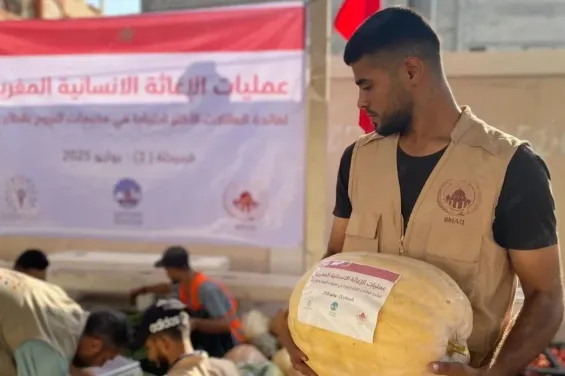 Morocco delivers humanitarian aid to 500 displaced families in eastern Gaza