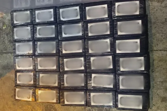 Tangier-Med police foil attempt to smuggle 33 kilograms of cocaine