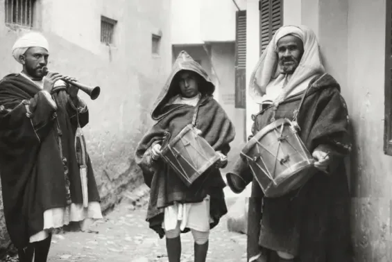 The neffar, Morocco’s human clock of Ramadan, fighting against time