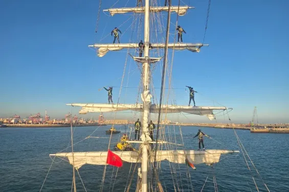 Indian Navy ship calls at Casablanca to strengthen naval ties with Morocco