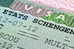 France : La Cimade dénonce la révision du code des visas Schengen