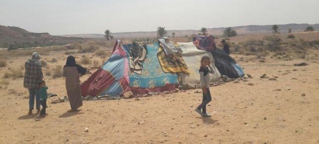 Syrian refugees stranded in teh Moroccan-Algerian borders./Ph. DR