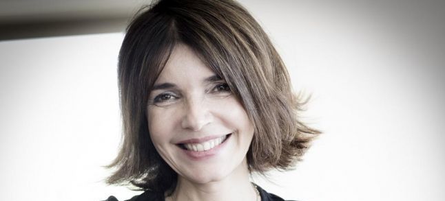 Yasmine Chami awarded by the Arab World Institute for her novel, Mourir est un enchantement./Ph. DR